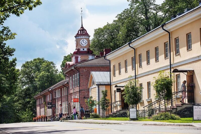 fiskars-village-clock-tower